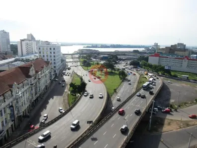 Apartamento com 2 Quartos para alugar, 56m² no Floresta, Porto Alegre