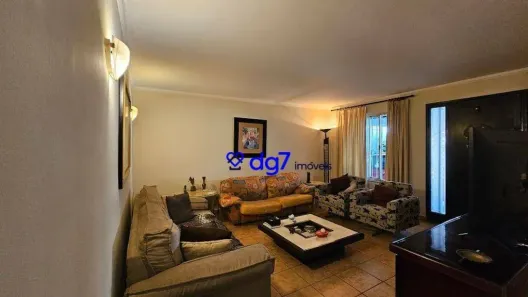 Sobrado com 2 Quartos à venda, 161m² no Jardim Rizzo, São Paulo