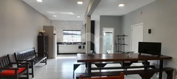 Apartamento com 1 Quarto para alugar, 50m² no Boehmerwald, Joinville