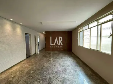 Casa com 3 Quartos à venda, 271m² no São Luiz, Belo Horizonte