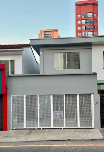 Casa com 3 Quartos para alugar, 120m² no Chácara Santo Antônio (Zona Sul), São Paulo
