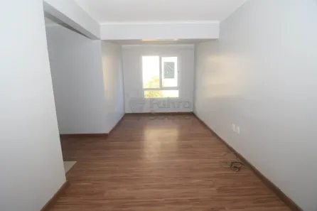 Apartamento com 2 Quartos para alugar, 53m² no Centro, Pelotas