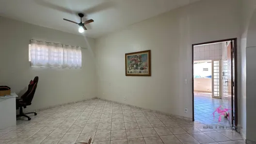 Casa com 5 Quartos à venda, 307m² no Centro, Leme