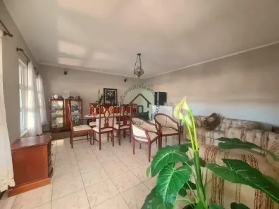 Casa com 3 Quartos à venda, 177m² no Santa Rosa, Vinhedo