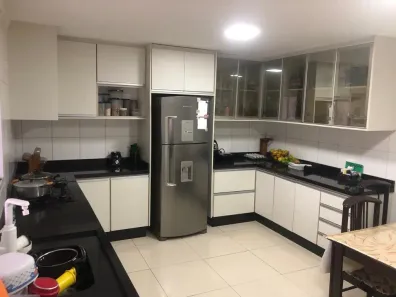 Sobrado com 5 Quartos à venda, 240m² no Parque Flamengo, Guarulhos