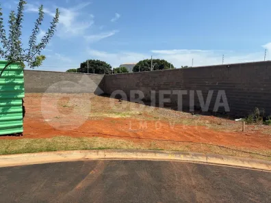 Lote/Terreno à venda, 400m² no Novo Mundo, Uberlândia