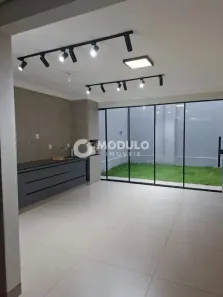 Casa com 3 Quartos à venda, 162m² no Cidade Jardim, Uberlândia