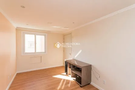 Apartamento com 2 Quartos à venda, 47m² no Restinga, Porto Alegre