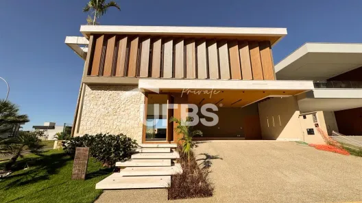 Casa de Condomínio com 5 Quartos à venda, 440m² no Jardins França, Goiânia
