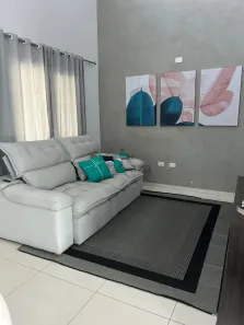Casa de Condomínio com 3 Quartos para alugar, 210m² no Jardim Crystal Park, Jacareí