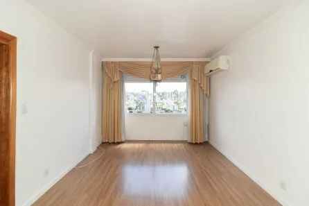 Apartamento com 2 Quartos à venda, 76m² no Santo Antônio, Porto Alegre