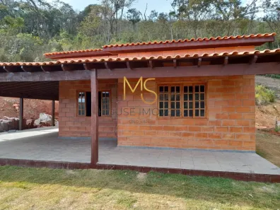 Fazenda/Sítio com 3 Quartos à venda, 200m² no Moreiras, Mairinque