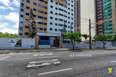 Apartamento com 3 Quartos para alugar, 80m² no Salinas, Fortaleza