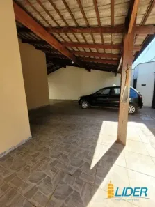 Casa com 3 Quartos à venda, 260m² no Santa Mônica, Uberlândia