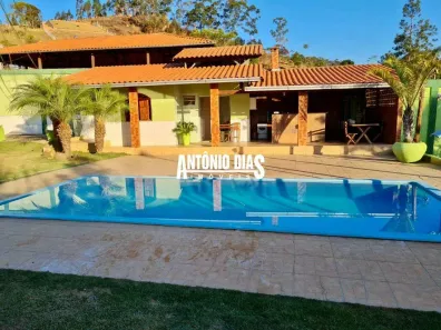 Fazenda/Sítio com 4 Quartos à venda, 3250m² no Centro, Igrejinha