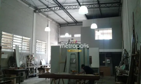 Galpão/Depósito/Armazém à venda, 340m² no Taboão, São Bernardo do Campo