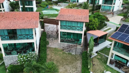 Casa de Condomínio com 3 Quartos à venda, 230m² no Cruzeiro, Gravatá
