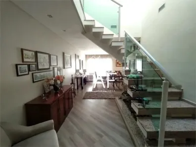 Sobrado com 3 Quartos à venda, 250m² no Vila Mariza Mazzei, São Paulo
