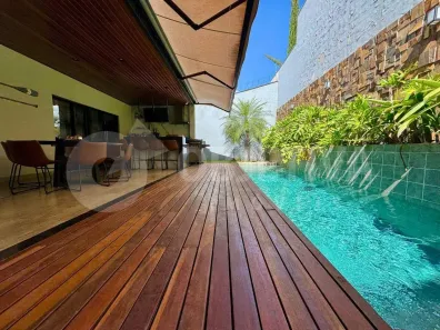 Casa com 3 Quartos à venda, 305m² no Jardim Karaíba, Uberlândia
