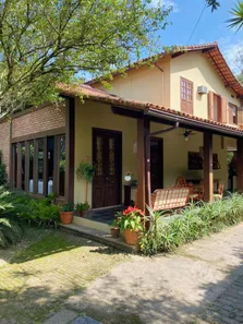 Casa de Condomínio com 4 Quartos à venda, 500m² no Vargem Grande, Rio de Janeiro