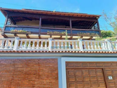 Casa com 3 Quartos à venda, 669m² no Várzea, Teresópolis