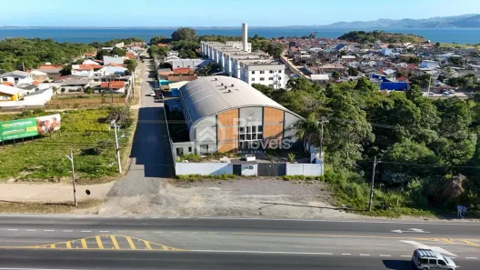 Galpão/Depósito/Armazém para alugar, 1037m² no Centro, Laguna