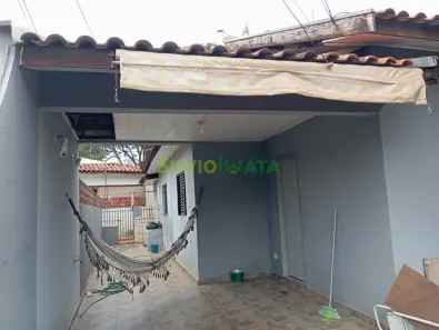 Casa com 6 Quartos à venda, 225m² no Jardim Liberdade, Maringá