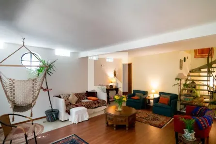 Casa com 4 Quartos à venda, 260m² no Vila Cordeiro, São Paulo