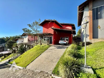 Casa de Condomínio com 3 Quartos à venda, 136m² no Centro, Blumenau
