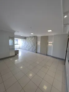 Apartamento com 3 Quartos para alugar, 130m² no Renascença, São Luís