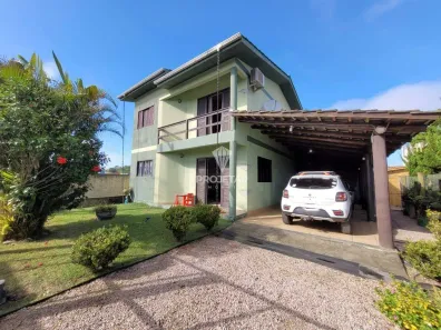 Casa com 4 Quartos para alugar, 200m² no Morro dos Conventos, Araranguá