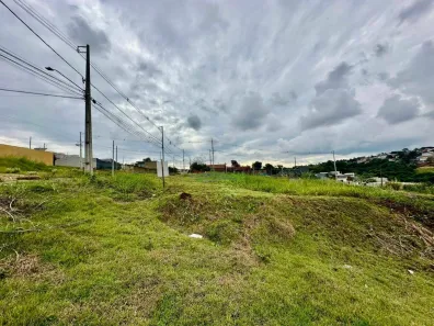 Lote/Terreno à venda, 320m² no Colinas, Londrina