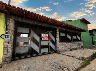 Casa com 3 Quartos à venda, 200m² no Barcelona, Serra