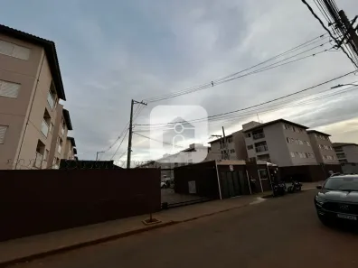 Apartamento com 2 Quartos para alugar, 50m² no Morumbi, Uberlândia