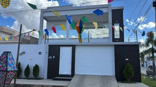 Casa com 4 Quartos à venda, 289m² no Jatobá, Patos