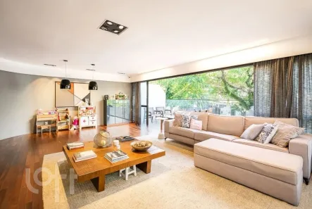 Apartamento com 2 Quartos à venda, 156m² no Petrópolis, Porto Alegre