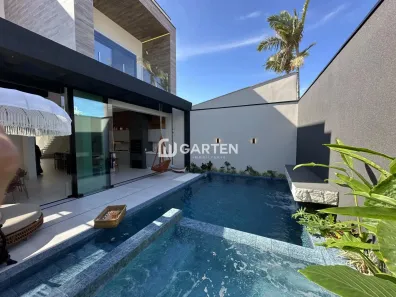 Sobrado com 4 Quartos à venda, 283m² no , Matinhos