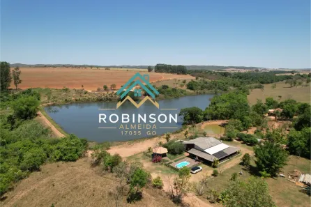 Fazenda/Sítio com 5 Quartos à venda, 1m² no , Hidrolândia