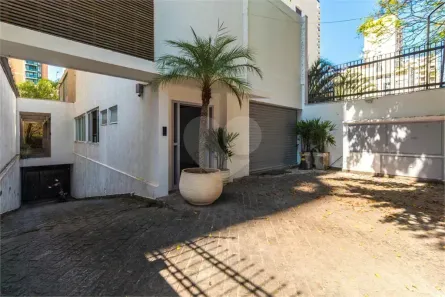 Prédio Comercial à venda, 600m² no Indianópolis, São Paulo