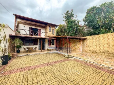 Casa com 4 Quartos à venda, 280m² no Itaipu, Niterói