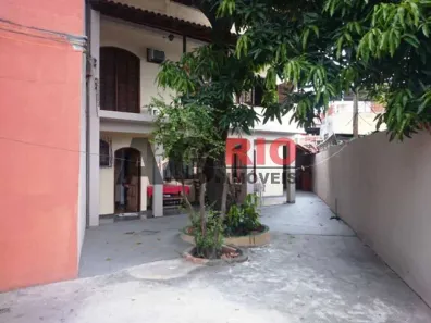 Casa com 2 Quartos à venda, 184m² no Bento Ribeiro, Rio de Janeiro