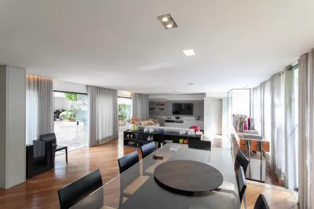 Casa com 3 Quartos à venda, 561m² no Santa Lúcia, Belo Horizonte