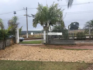 Casa de Condomínio com 3 Quartos à venda, 180m² no Camapuã, Sarapuí