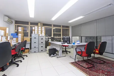 Sala Comercial à venda, 304m² no Centro Histórico, Porto Alegre