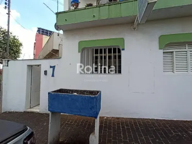 Imóvel Comercial com 3 Quartos para alugar, 65m² no Centro, Uberlândia