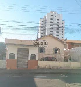 Casa com 3 Quartos à venda, 250m² no Osvaldo Rezende, Uberlândia
