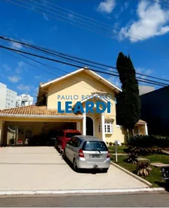 Casa de Condomínio com 3 Quartos para alugar, 278m² no Alphaville Conde II, Barueri