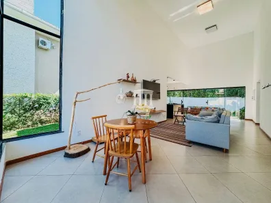 Casa de Condomínio com 3 Quartos à venda, 121m² no Vargem Grande, Teresópolis