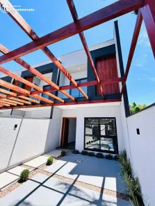 Casa com 3 Quartos à venda, 111m² no Saguaçu, Joinville