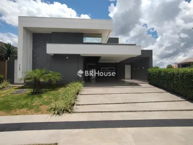 Casa de Condomínio com 3 Quartos à venda, 220m² no Residencial Damha III, Campo Grande